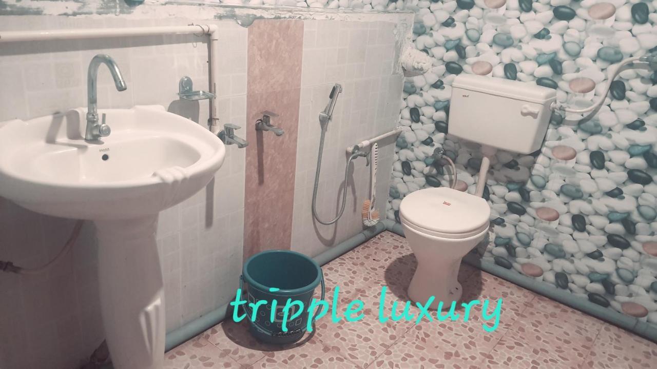 Amruta Homestays Chikhaldara Bagian luar foto