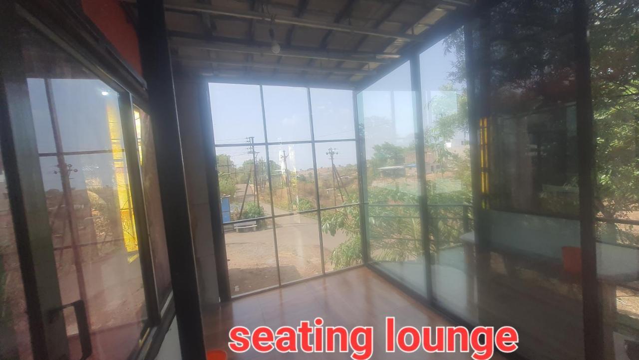 Amruta Homestays Chikhaldara Bagian luar foto