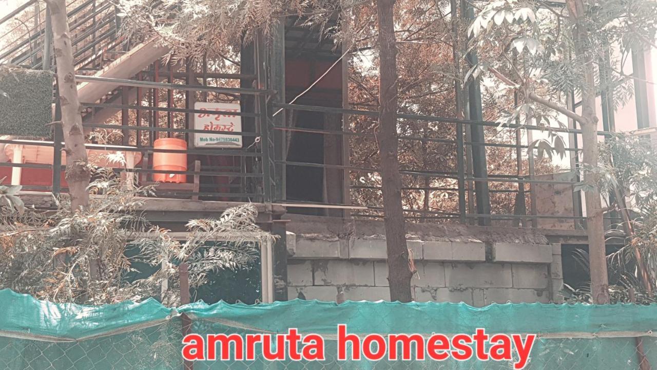 Amruta Homestays Chikhaldara Bagian luar foto