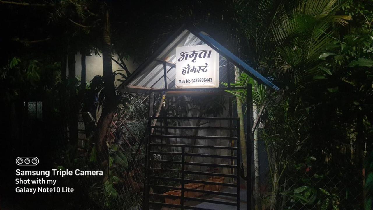 Amruta Homestays Chikhaldara Bagian luar foto