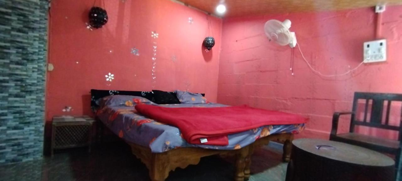 Amruta Homestays Chikhaldara Bagian luar foto