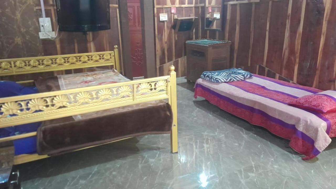Amruta Homestays Chikhaldara Ruang foto
